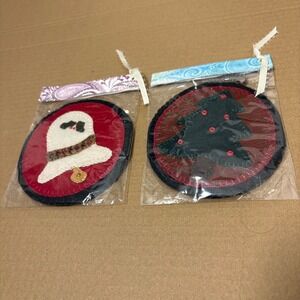 Set of 2 Handmade‎ Felt Christmas Ornaments Ghost & Christmas Tree Festive Decor